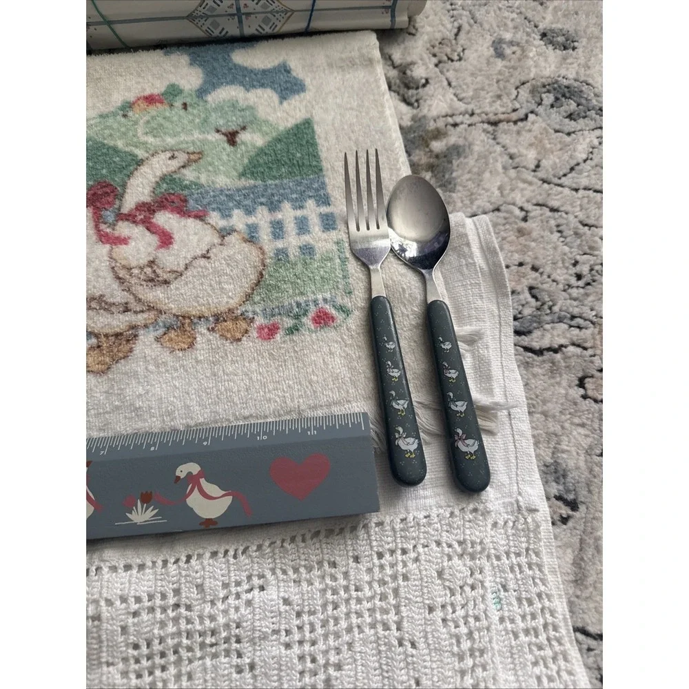 Vintage Country Goose Kitchen Magic Cover 90 X 16 Magnet Ruler Linens Cultlery